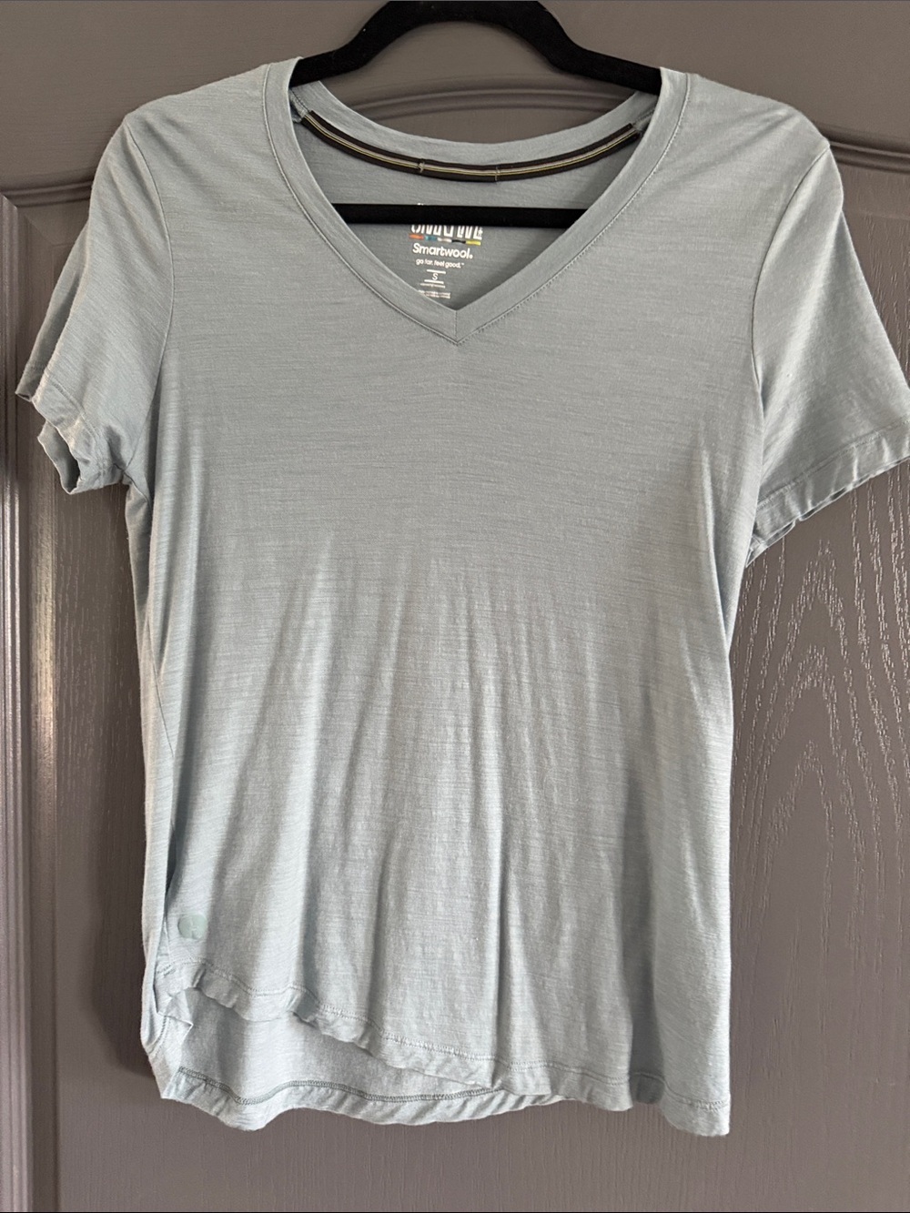 Smartwool Women's Pale Blue V-Neck Short Sleeve Tee S